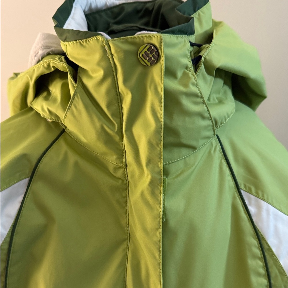 Columbia Lime and White Ski Jacket - Picture 3 of 16